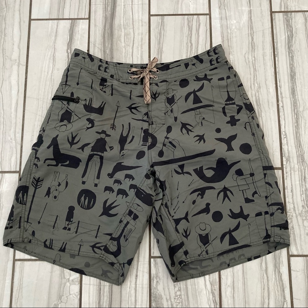 Patagonia board shorts. EUC like new